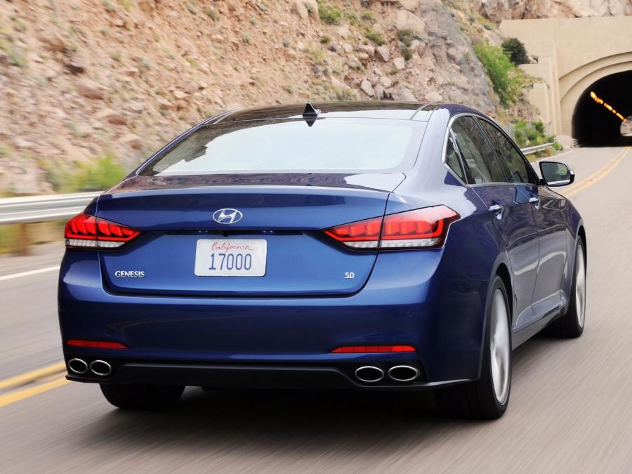 Hyundai Genesis 2014 года  (NA) (фото 27 из 105)